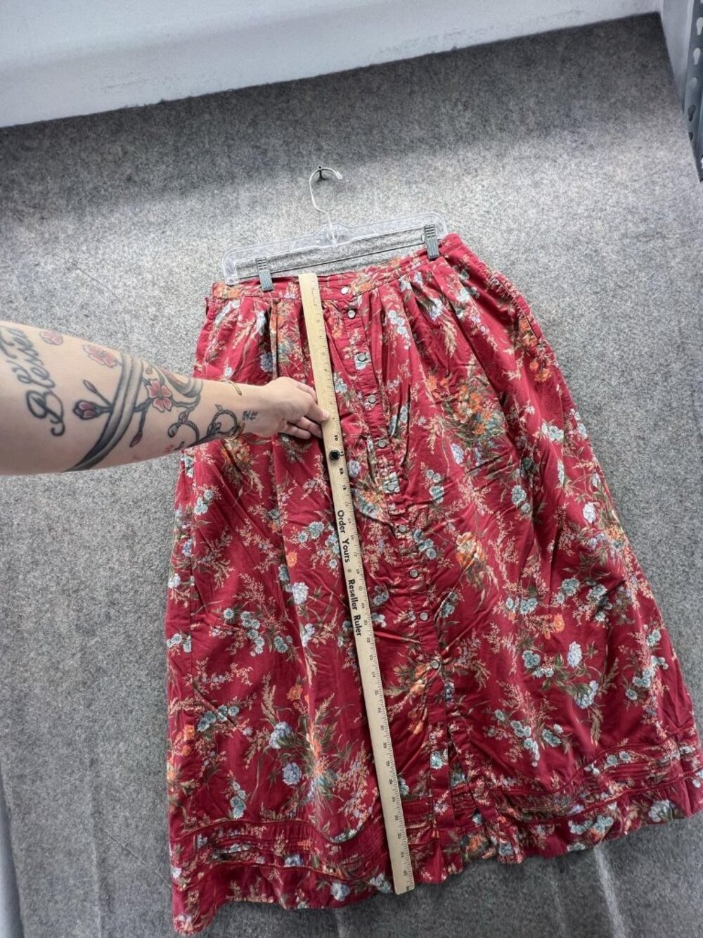 Lauren Ralph Lauren Skirt Womens 12 Red Floral Satin A Line Midi Button Front - Picture 2 of 12